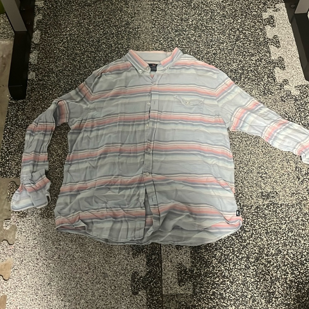 Vineyard Vines Button Down